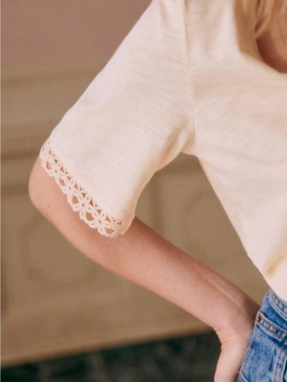 Sezane creme lorna shirt very good condition.